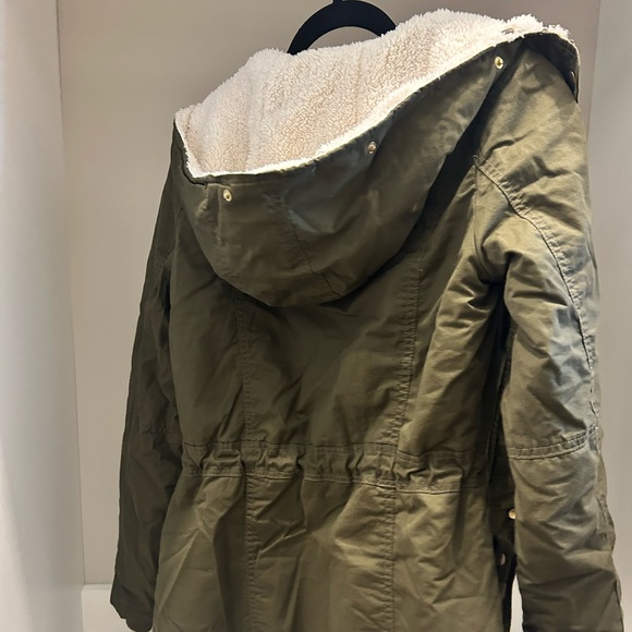 Almost new cozy parka- - Picture 3 of 7